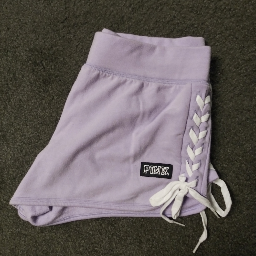 VS PINK LILAC LOUNGE SHORTS